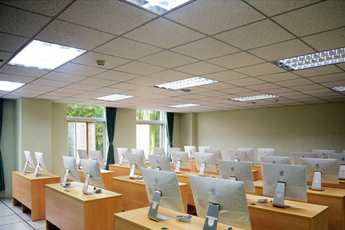 北京市新府学外国语学校怎么样？<!-- <i class=