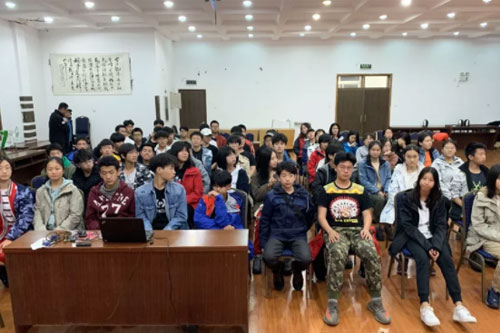北京中加学校