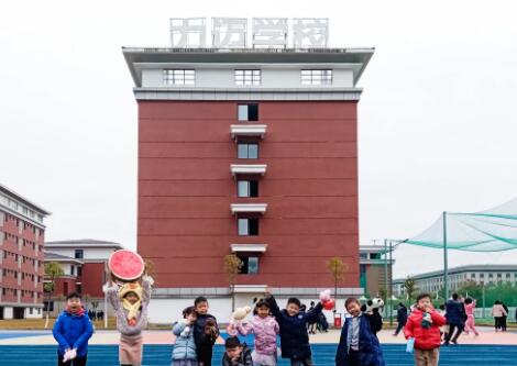 力迈中美国际学校南昌校区