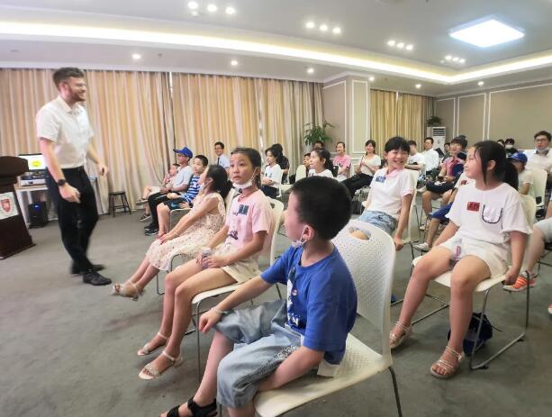 南昌力迈中美国际学校
