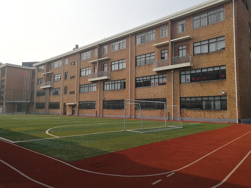 
                    上海常青藤学校如何进行升学指导?                    