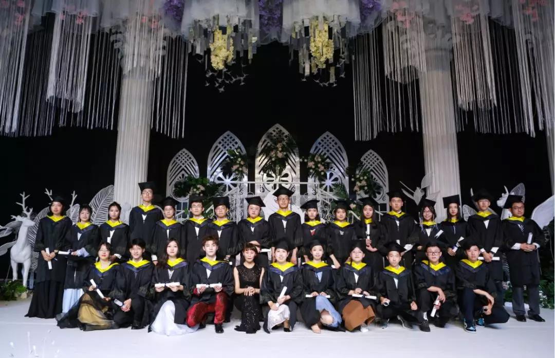 大连英领国际学校