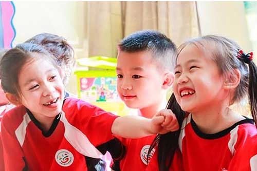 北京爱迪幼儿园师资怎么样?老师都来自哪里?<!-- <i class=