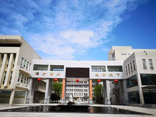 
                    滁州海亮学校融合部师资怎么样？                    