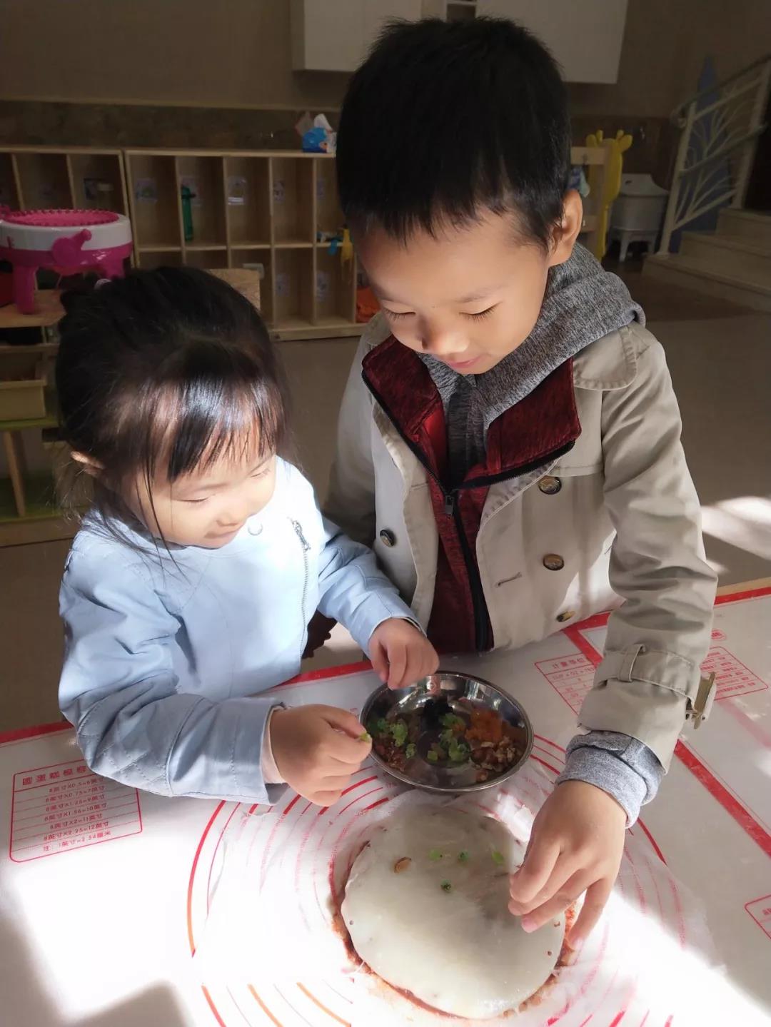 明诚外国语学校 爱在重阳