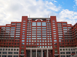 易赛思国际高中