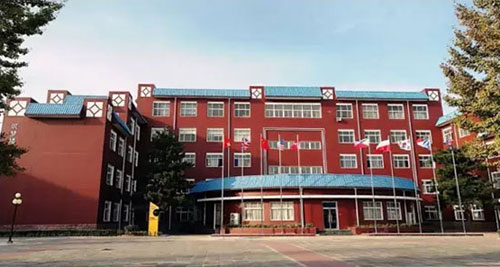 北大附属实验学校校园环境怎么样？<!-- <i class=