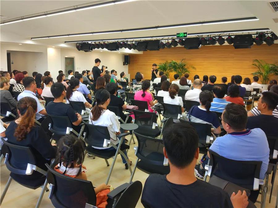 大连英领国际学校
