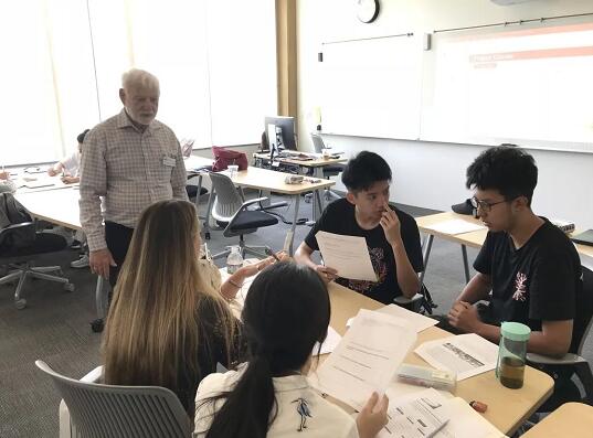 青岛博格思加州学校
