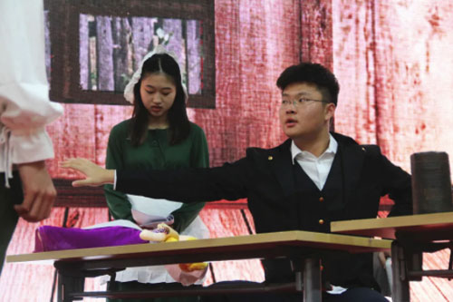 力迈中美学校