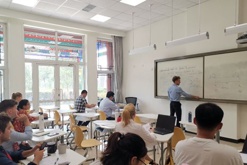 京城学校