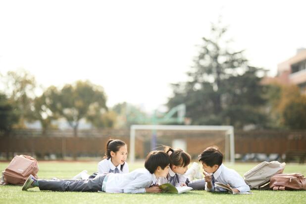 青苗国际双语学校学生