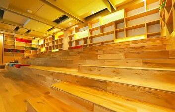 蒙特沃德高中上海校区开放式阅读室
