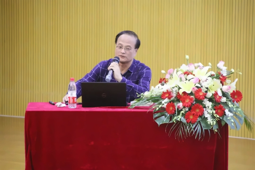 徐行教授.jpg