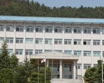群长大学