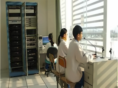 顺德文德学校广播室