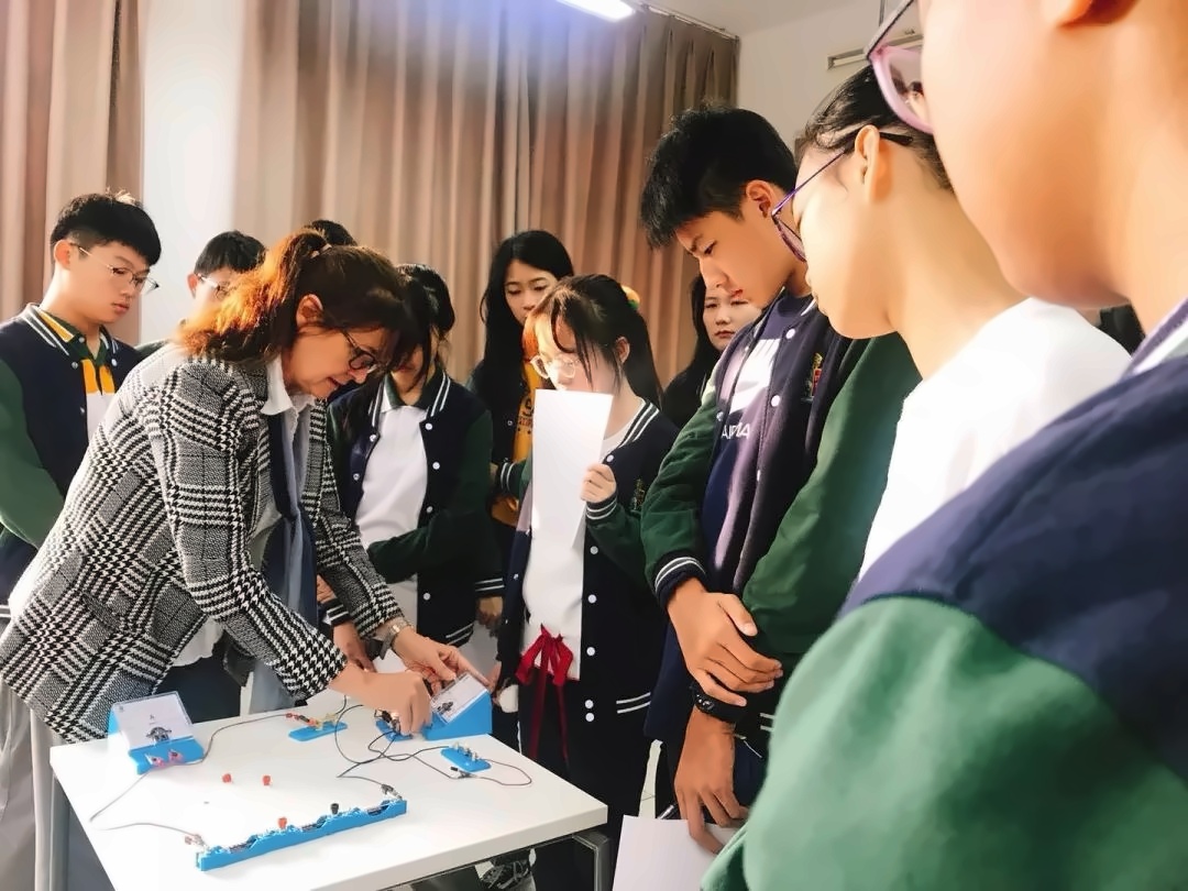 课堂教学.jpg