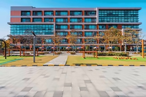 上海民办沪港学校(耀华临港校区)四年制高中课程招生简章