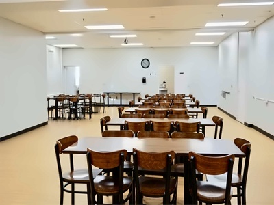 美国康门威尔斯学校