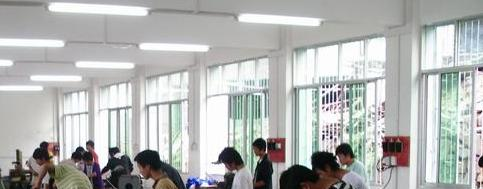 英山卫东中等专业学校