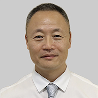 袁强 中学部校长