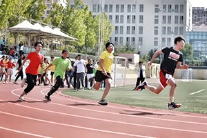 威海常春藤外国语学校运动会