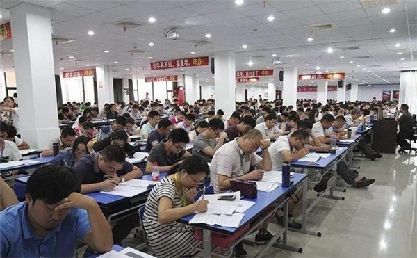 学校环境
