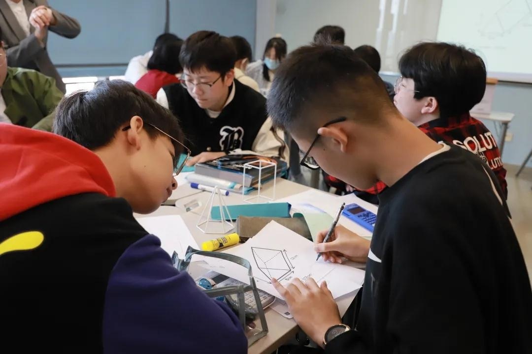 外国语大学国际课程中