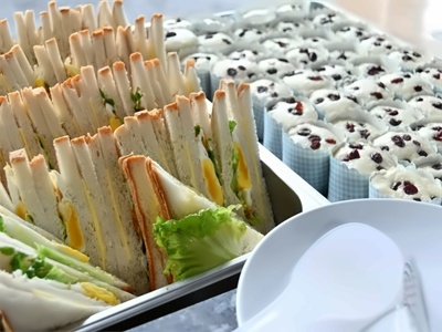 青岛明德双语学校餐饮