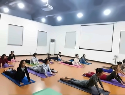 光华剑桥国际高中青春气息：我和社团有个约会！
