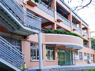 深大师范学院国际高中建筑