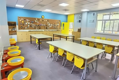 滁州海亮学校教室