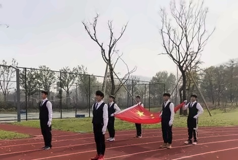 升旗仪式.jpg