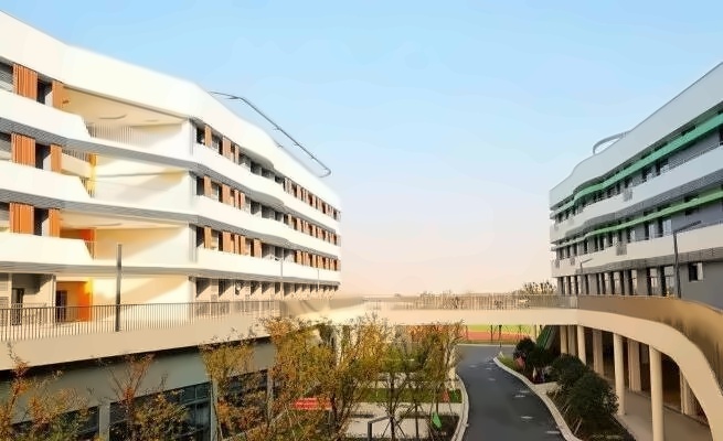 湖州帕丁顿双语学校.jpg