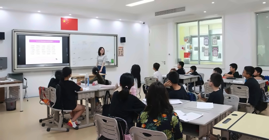 初中部先锋夏令营.jpg