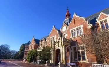 林肯大学