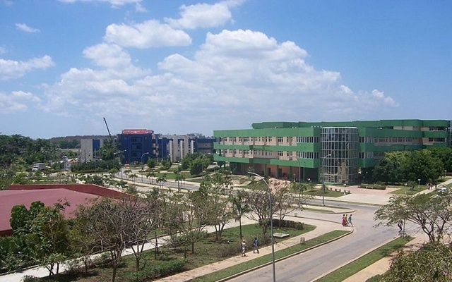 信息科学大学