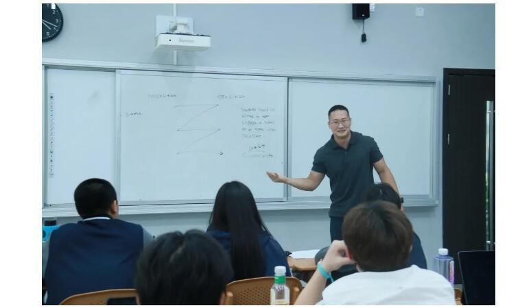 深圳国际预科学院