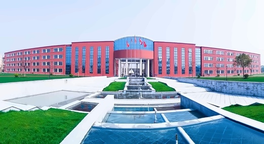 中加枫华国际学校.jpg