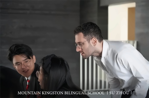苏州山峰双语学校老师
