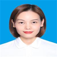 何姗姗（美术老师）