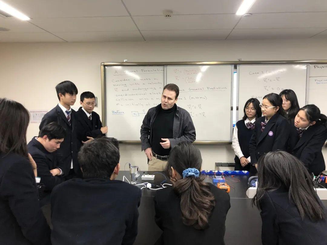 美联国际高中