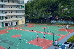深圳云顶博朤书院篮球场