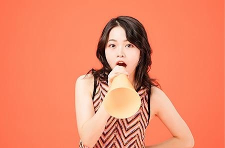  “开口”说英语