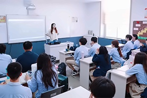 威海常春藤外国语学校国际高中香港DSE课程招生简章