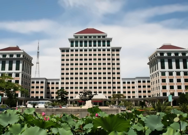 中央财经大学出国留学