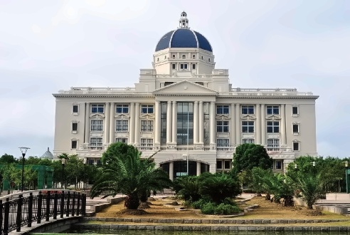 上外立泰学院.jpg