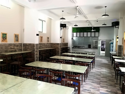 深圳格睿特高级中学校园环境
