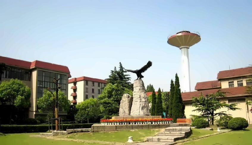 上海财经大学