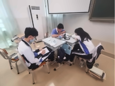 深圳市第三高级中学国际部日本班学生风采